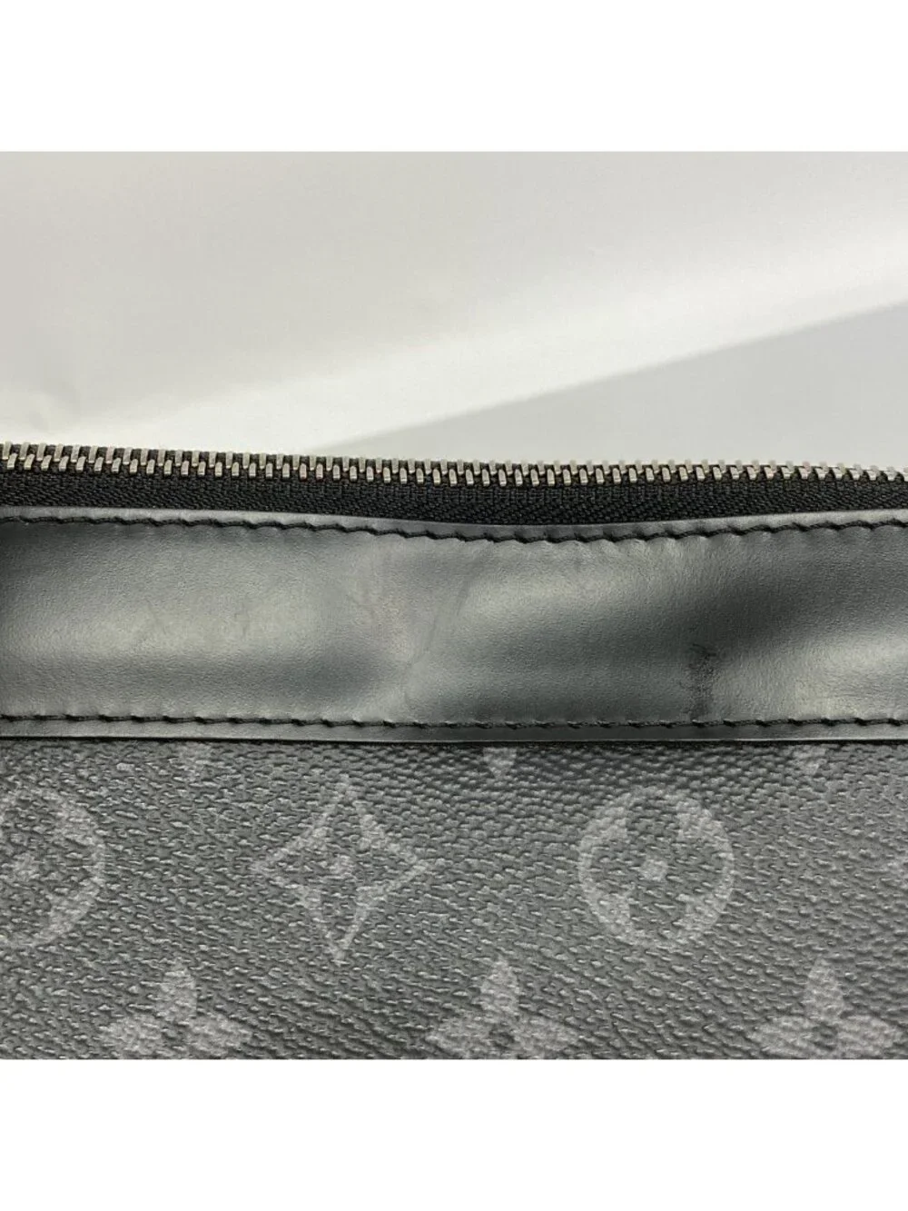 Louis Vuitton Clutch Monogram Eclipse Pochette Discovery Black
